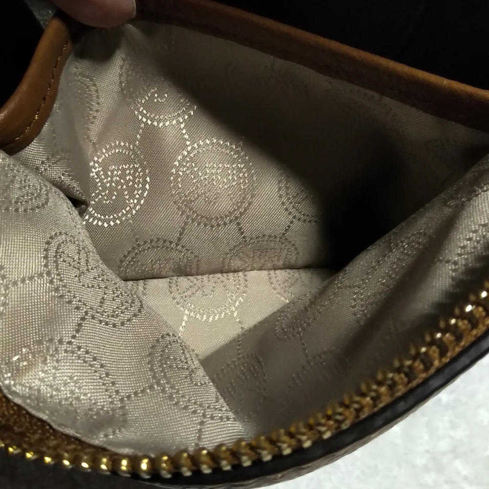BRAND NEW Authentic Michael Kors Purse